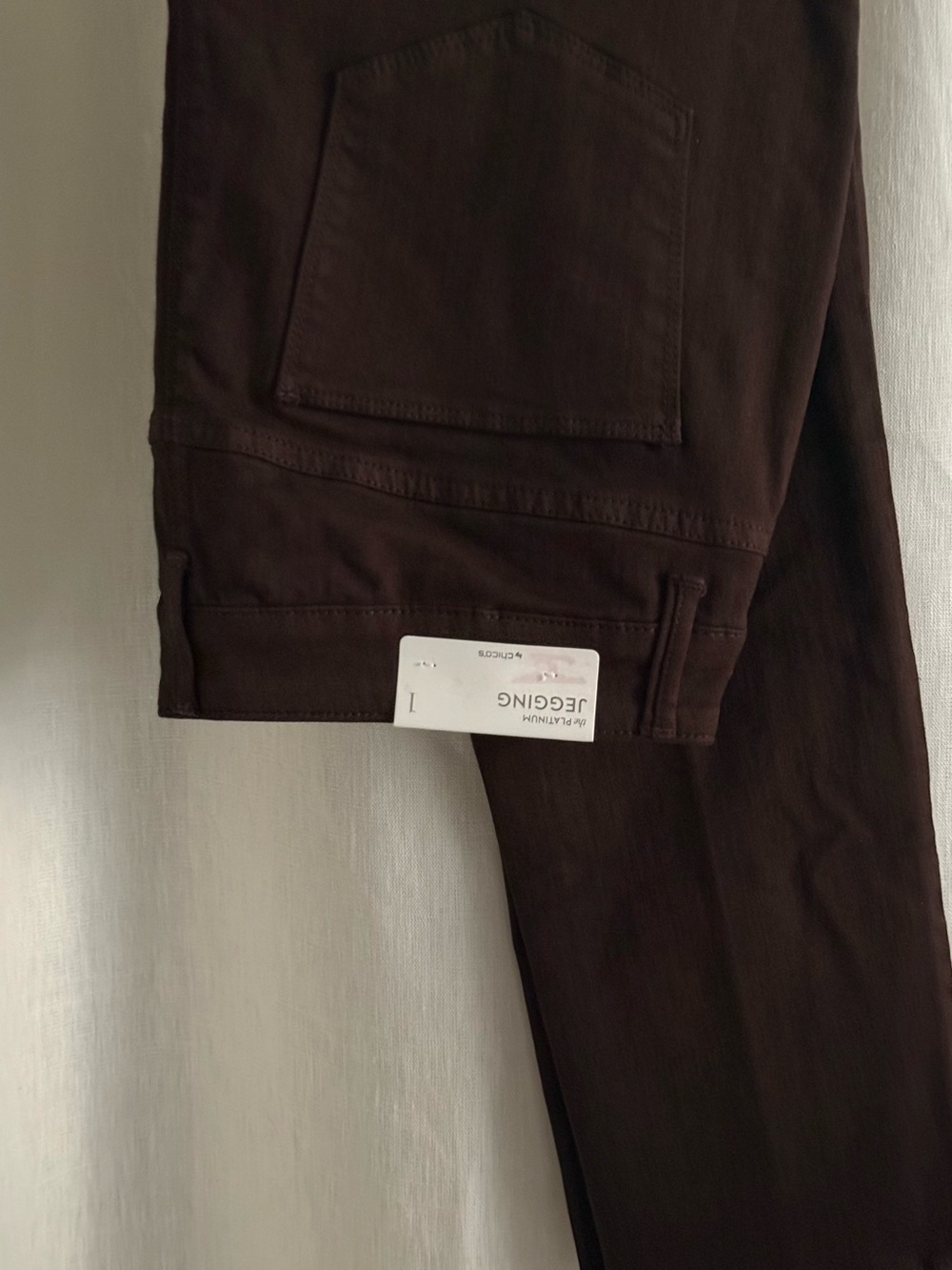 Chico’s NWT Platinum Jegging 1 M Medium Cocoa Brown Jeans Slim Tapered Pants